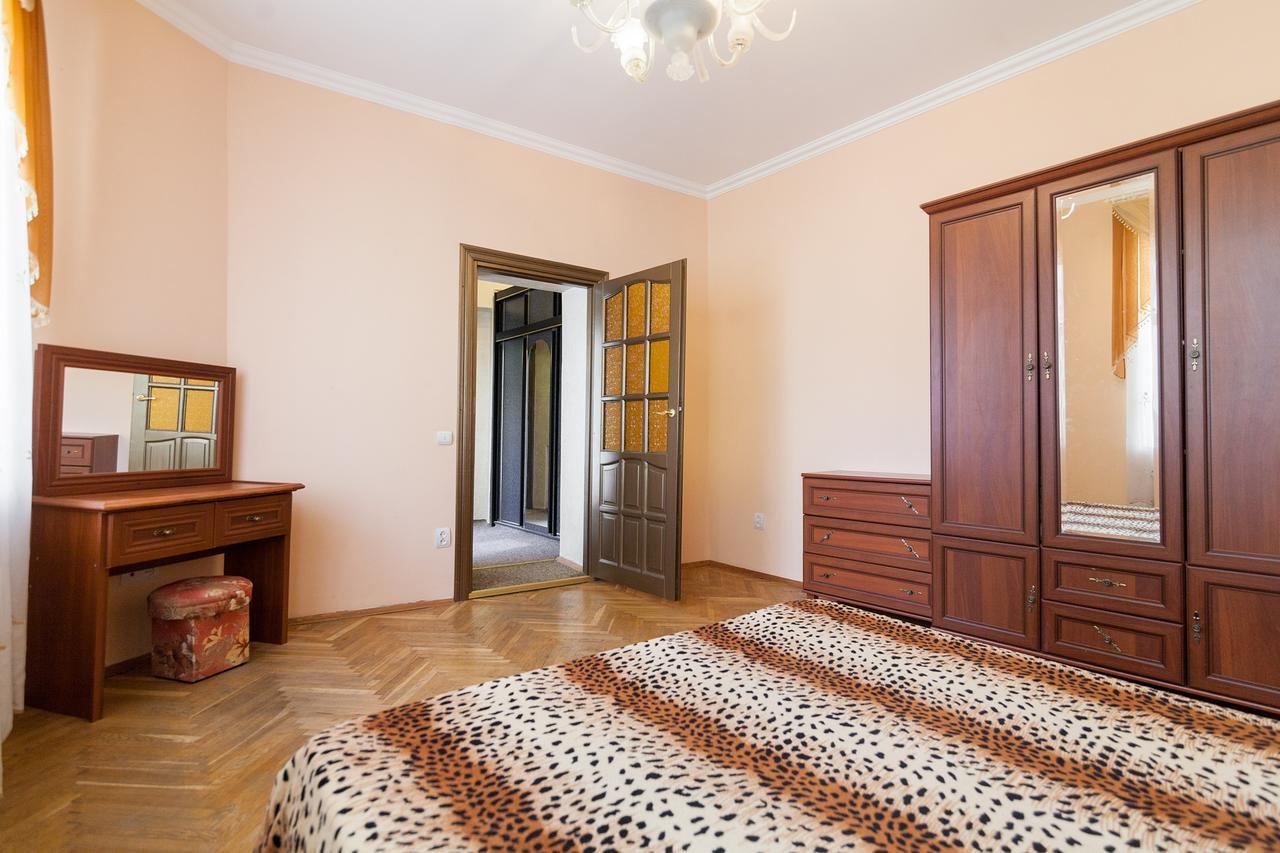 Apartment On Dudayeva 17 Lemberg Exterior foto